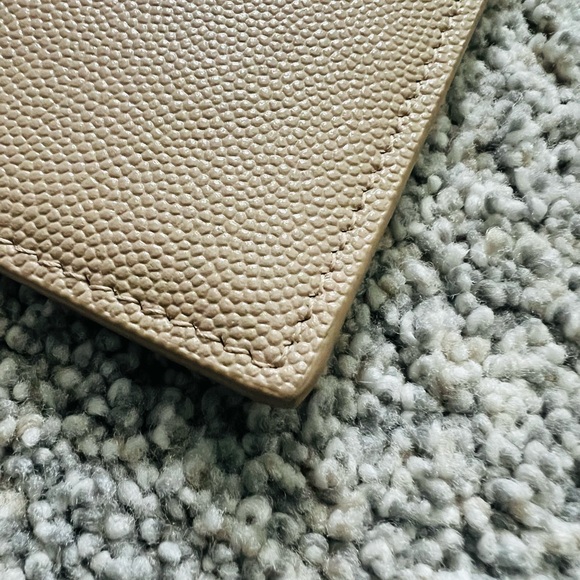 SAINT LAURENT Grain De Poudre Uptown Pouch (Dark Beige) - Picture 5 of 7